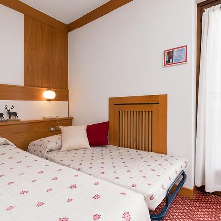 Hotel Bellavista Пинцоло Экстерьер фото